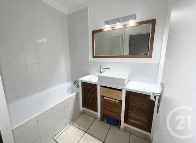 Appartement T5 à vendre - 5 pièces - 130.69 m2 - MARTIGUES - 13 - PROVENCE-ALPES-COTE-D-AZUR - Century 21 Icaza Immobilier