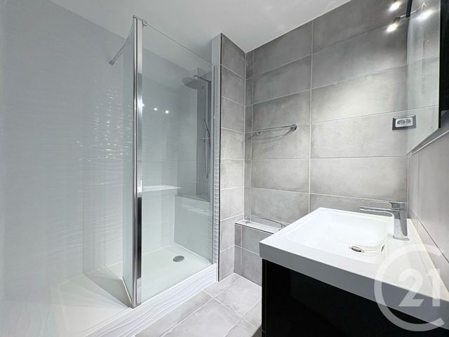 Appartement F4 à vendre - 4 pièces - 74.0 m2 - MARTIGUES - 13 - PROVENCE-ALPES-COTE-D-AZUR - Century 21 Icaza Immobilier