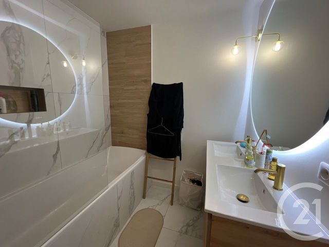 Appartement T2 à vendre - 2 pièces - 40.83 m2 - MARTIGUES - 13 - PROVENCE-ALPES-COTE-D-AZUR - Century 21 Icaza Immobilier