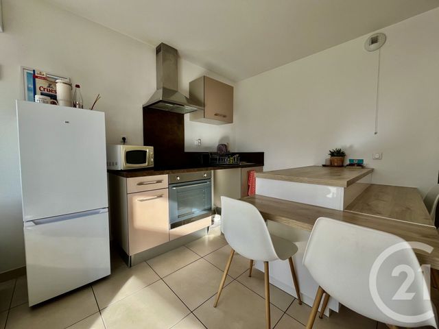 Appartement T2 à vendre - 2 pièces - 40.83 m2 - MARTIGUES - 13 - PROVENCE-ALPES-COTE-D-AZUR - Century 21 Icaza Immobilier