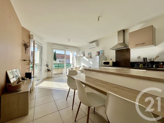 Appartement T2 à vendre - 2 pièces - 40.83 m2 - MARTIGUES - 13 - PROVENCE-ALPES-COTE-D-AZUR - Century 21 Icaza Immobilier