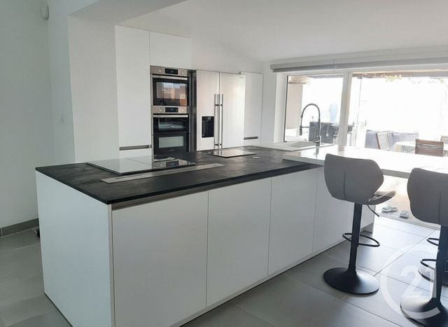 maison à vendre - 2 pièces - 75.25 m2 - PORT DE BOUC - 13 - PROVENCE-ALPES-COTE-D-AZUR - Century 21 Icaza Immobilier