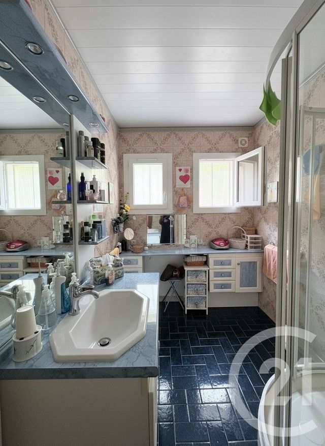 Afficher la photo en grand maison à vendre - 6 pièces - 123.48 m2 - MARTIGUES - 13 - PROVENCE-ALPES-COTE-D-AZUR - Century 21 Icaza Immobilier