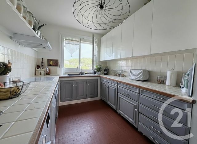 Appartement F5 à vendre - 5 pièces - 120.75 m2 - MARTIGUES - 13 - PROVENCE-ALPES-COTE-D-AZUR - Century 21 Icaza Immobilier