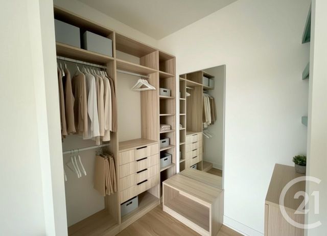 Appartement T4 à vendre - 4 pièces - 64.25 m2 - MARTIGUES - 13 - PROVENCE-ALPES-COTE-D-AZUR - Century 21 Icaza Immobilier