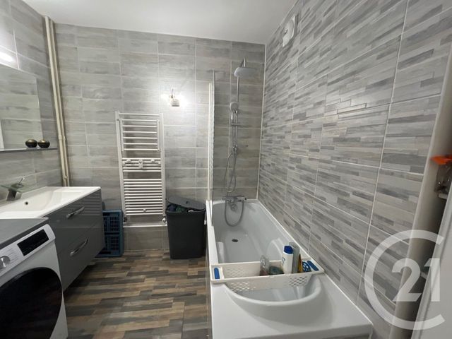 Appartement T3 à vendre - 3 pièces - 62.88 m2 - MARTIGUES - 13 - PROVENCE-ALPES-COTE-D-AZUR - Century 21 Icaza Immobilier