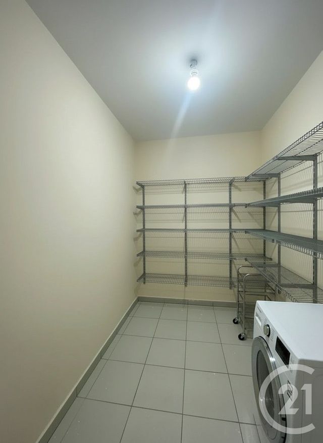 Appartement T4 à vendre - 4 pièces - 80.0 m2 - MARTIGUES - 13 - PROVENCE-ALPES-COTE-D-AZUR - Century 21 Icaza Immobilier