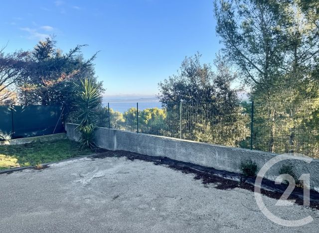 Appartement T3 à louer ST MITRE LES REMPARTS