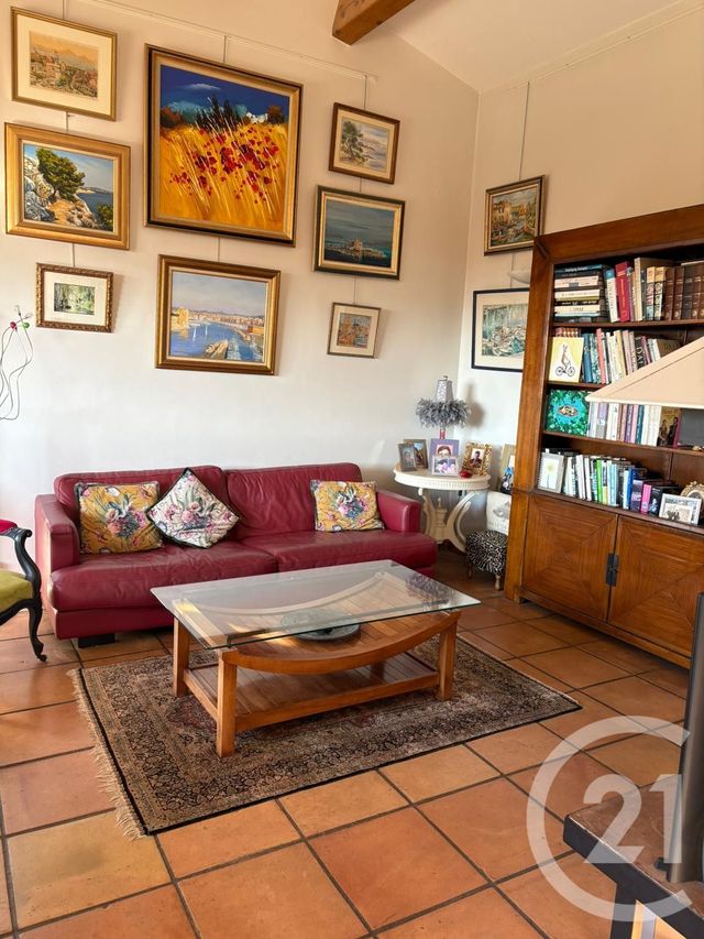 maison à vendre - 5 pièces - 152.0 m2 - ST MITRE LES REMPARTS - 13 - PROVENCE-ALPES-COTE-D-AZUR - Century 21 Icaza Immobilier