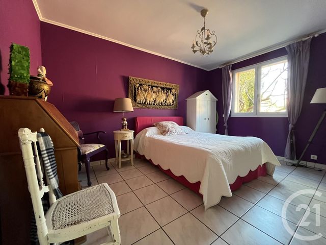 maison à vendre - 5 pièces - 156.0 m2 - ST MITRE LES REMPARTS - 13 - PROVENCE-ALPES-COTE-D-AZUR - Century 21 Icaza Immobilier