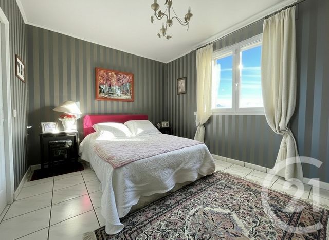 maison à vendre - 5 pièces - 152.0 m2 - ST MITRE LES REMPARTS - 13 - PROVENCE-ALPES-COTE-D-AZUR - Century 21 Icaza Immobilier