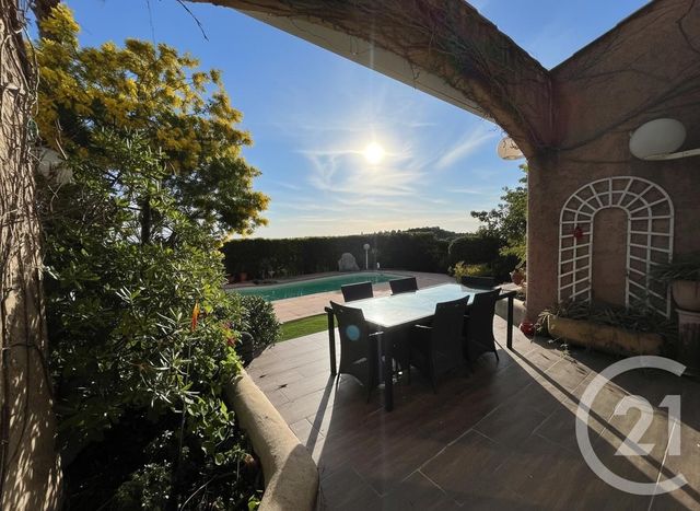 maison à vendre - 5 pièces - 156.0 m2 - ST MITRE LES REMPARTS - 13 - PROVENCE-ALPES-COTE-D-AZUR - Century 21 Icaza Immobilier