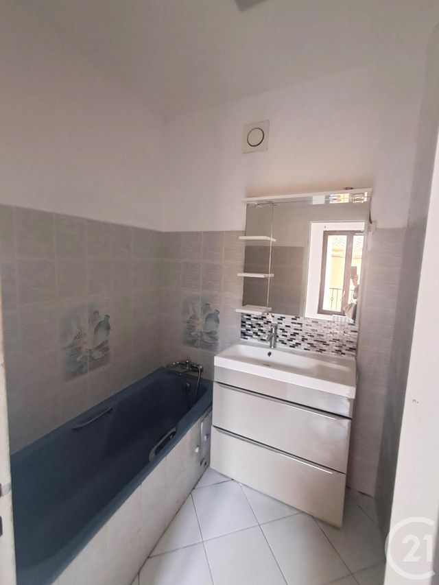 Appartement T2 à louer - 2 pièces - 38.92 m2 - MARTIGUES - 13 - PROVENCE-ALPES-COTE-D-AZUR - Century 21 Icaza Immobilier