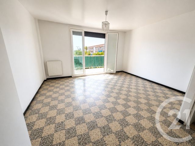 Appartement T3 à vendre - 3 pièces - 63.0 m2 - PORT DE BOUC - 13 - PROVENCE-ALPES-COTE-D-AZUR - Century 21 Icaza Immobilier
