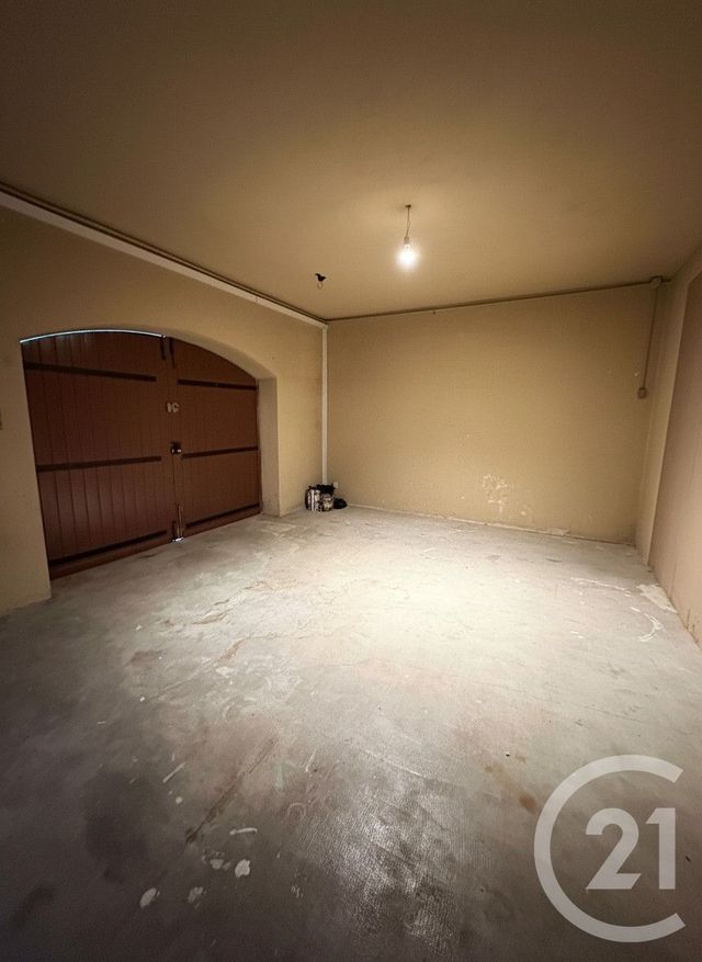 maison à vendre - 7 pièces - 193.0 m2 - ST MITRE LES REMPARTS - 13 - PROVENCE-ALPES-COTE-D-AZUR - Century 21 Icaza Immobilier