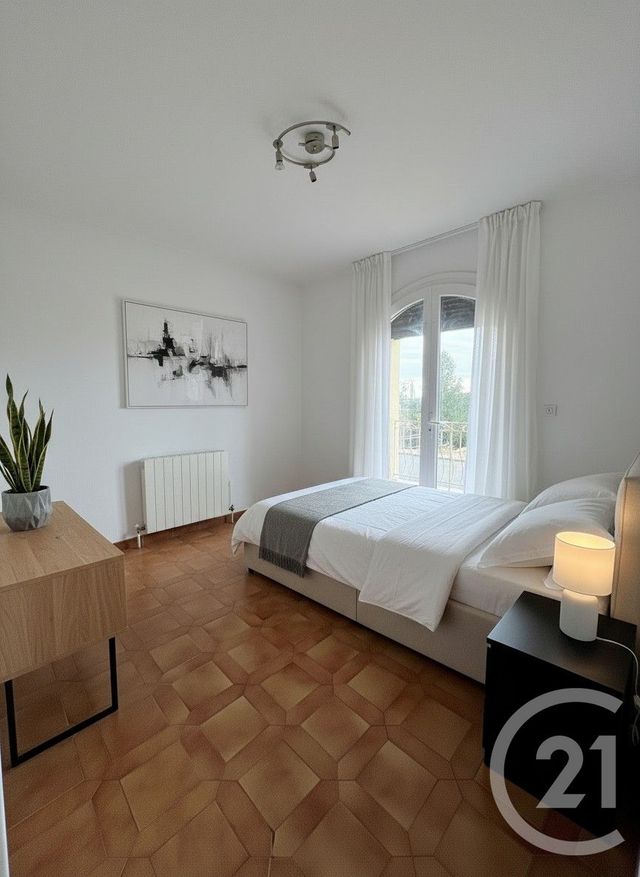 maison à vendre - 7 pièces - 193.0 m2 - ST MITRE LES REMPARTS - 13 - PROVENCE-ALPES-COTE-D-AZUR - Century 21 Icaza Immobilier