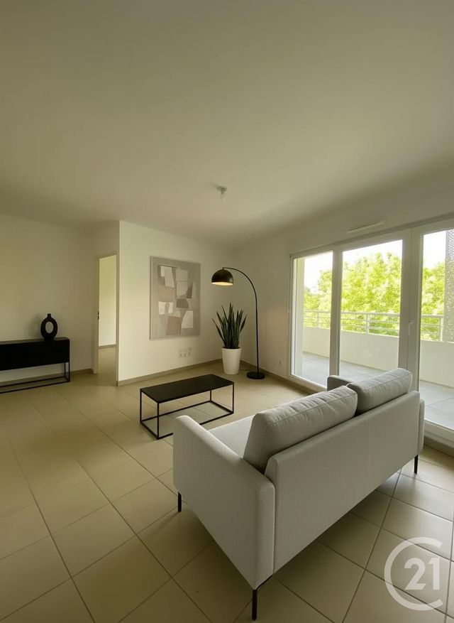 Appartement T3 à louer - 3 pièces - 60.38 m2 - MARTIGUES - 13 - PROVENCE-ALPES-COTE-D-AZUR - Century 21 Icaza Immobilier