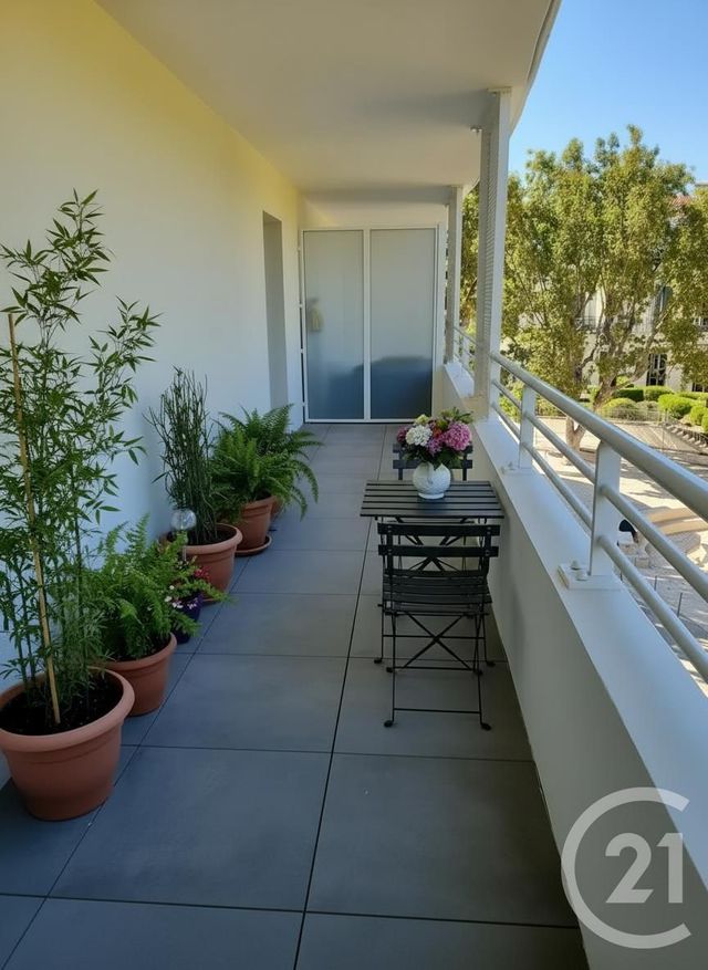 Appartement T3 à louer - 3 pièces - 60.38 m2 - MARTIGUES - 13 - PROVENCE-ALPES-COTE-D-AZUR - Century 21 Icaza Immobilier