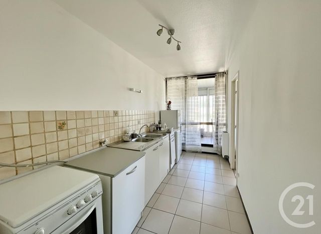 Appartement T3 à louer - 3 pièces - 64.22 m2 - MARTIGUES - 13 - PROVENCE-ALPES-COTE-D-AZUR - Century 21 Icaza Immobilier
