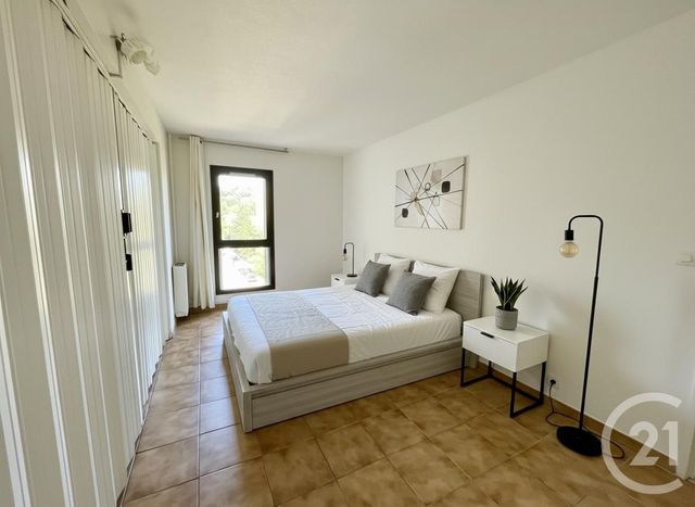 Appartement T3 à louer - 3 pièces - 64.22 m2 - MARTIGUES - 13 - PROVENCE-ALPES-COTE-D-AZUR - Century 21 Icaza Immobilier
