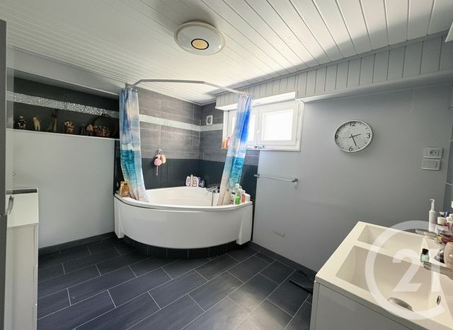 maison à vendre - 4 pièces - 200.0 m2 - PORT DE BOUC - 13 - PROVENCE-ALPES-COTE-D-AZUR - Century 21 Icaza Immobilier