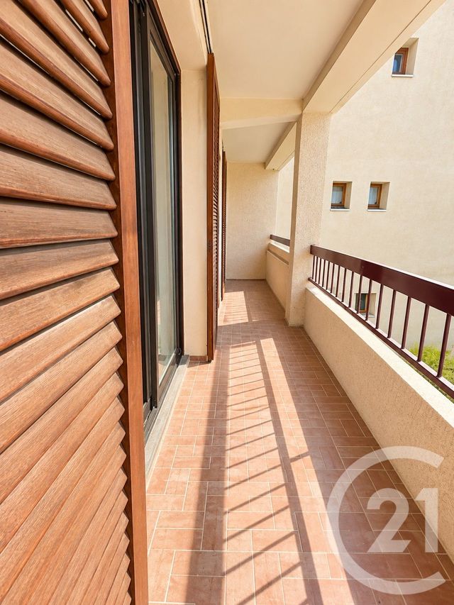 Appartement F3 à vendre - 3 pièces - 65.0 m2 - MARTIGUES - 13 - PROVENCE-ALPES-COTE-D-AZUR - Century 21 Icaza Immobilier