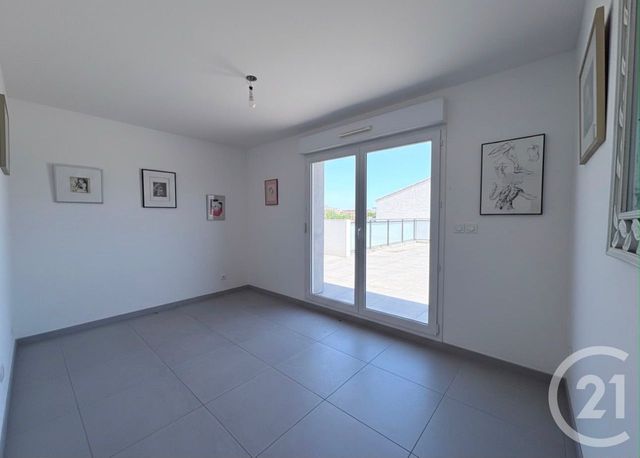 Appartement T4 à vendre - 4 pièces - 105.0 m2 - MARTIGUES - 13 - PROVENCE-ALPES-COTE-D-AZUR - Century 21 Icaza Immobilier