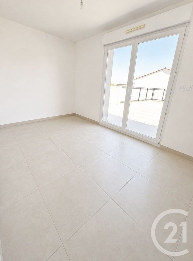 Appartement T4 à vendre - 4 pièces - 105.0 m2 - MARTIGUES - 13 - PROVENCE-ALPES-COTE-D-AZUR - Century 21 Icaza Immobilier