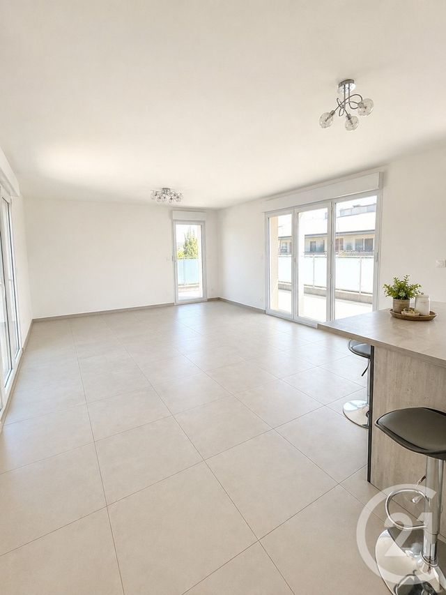 Appartement T4 à vendre - 4 pièces - 105.0 m2 - MARTIGUES - 13 - PROVENCE-ALPES-COTE-D-AZUR - Century 21 Icaza Immobilier