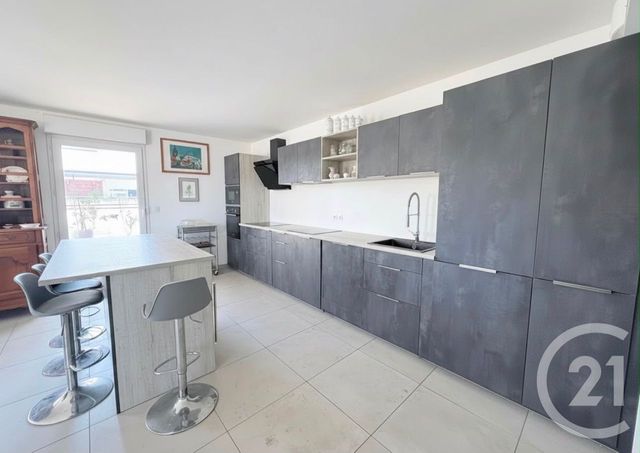 Appartement T4 à vendre - 4 pièces - 105.0 m2 - MARTIGUES - 13 - PROVENCE-ALPES-COTE-D-AZUR - Century 21 Icaza Immobilier