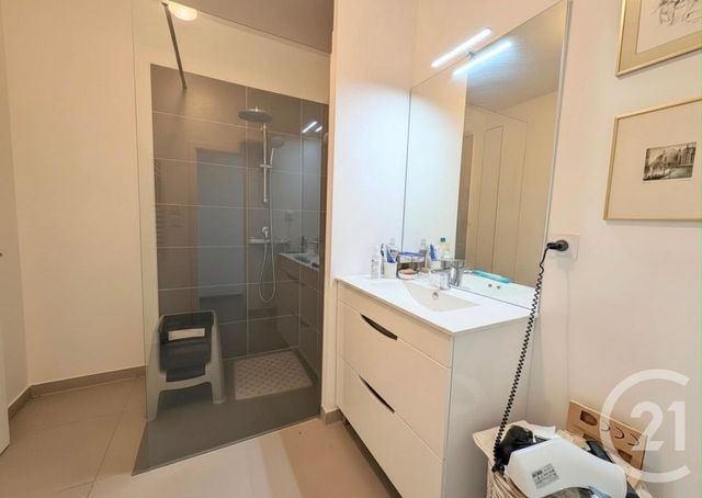Appartement T4 à vendre - 4 pièces - 105.0 m2 - MARTIGUES - 13 - PROVENCE-ALPES-COTE-D-AZUR - Century 21 Icaza Immobilier