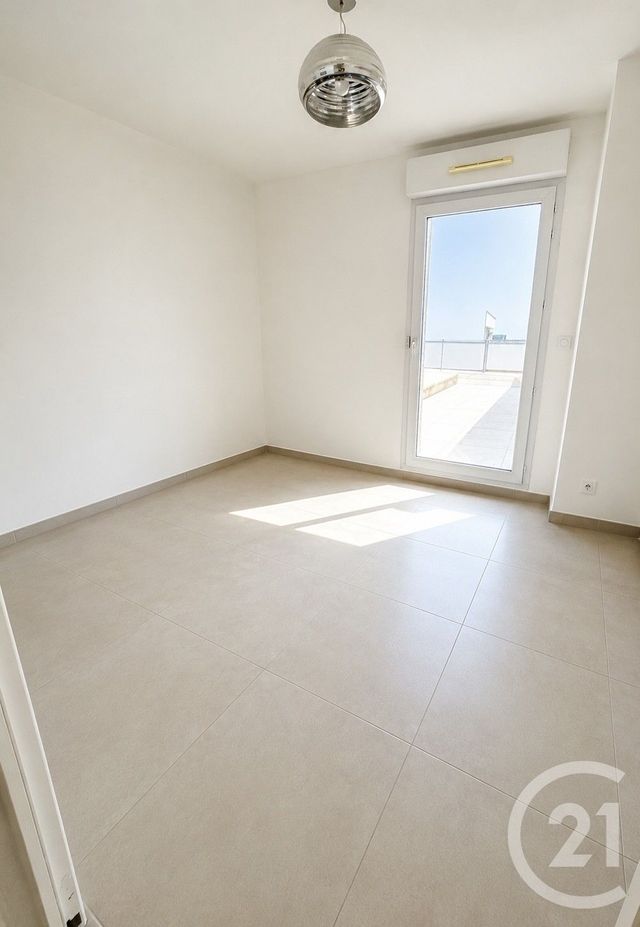Appartement T4 à vendre - 4 pièces - 105.0 m2 - MARTIGUES - 13 - PROVENCE-ALPES-COTE-D-AZUR - Century 21 Icaza Immobilier