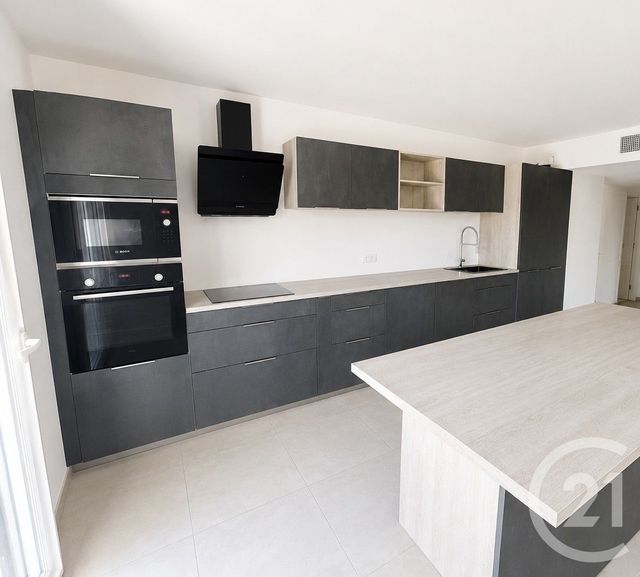Appartement T4 à vendre - 4 pièces - 105.0 m2 - MARTIGUES - 13 - PROVENCE-ALPES-COTE-D-AZUR - Century 21 Icaza Immobilier