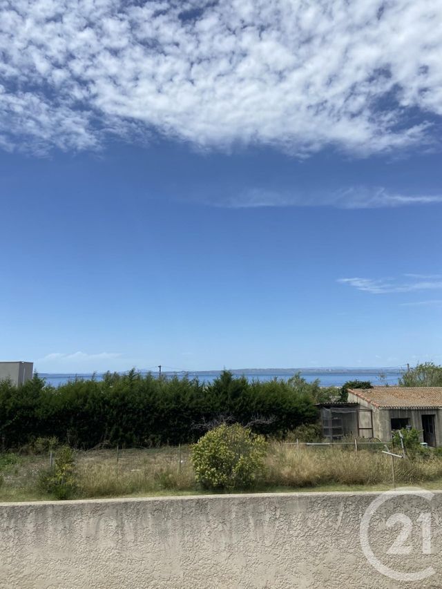 Appartement T2 à louer - 2 pièces - 43.91 m2 - CHATEAUNEUF LES MARTIGUES - 13 - PROVENCE-ALPES-COTE-D-AZUR - Century 21 Icaza Immobilier