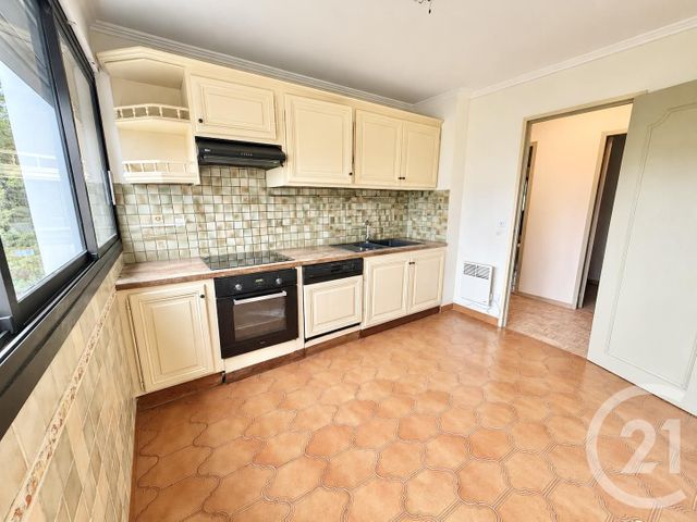 Appartement F4 à vendre - 4 pièces - 87.0 m2 - MARTIGUES - 13 - PROVENCE-ALPES-COTE-D-AZUR - Century 21 Icaza Immobilier
