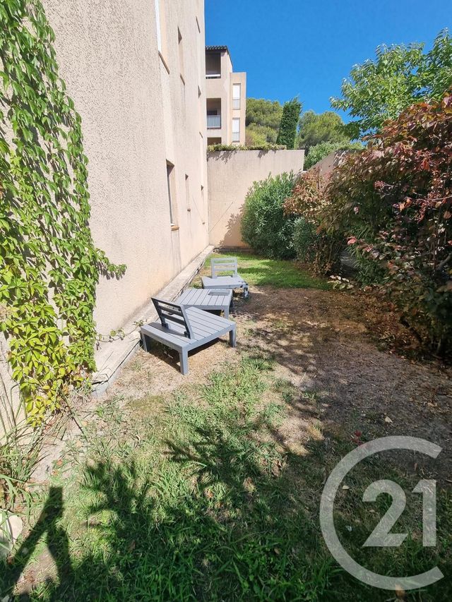 Appartement T2 à louer - 2 pièces - 28.47 m2 - MARTIGUES - 13 - PROVENCE-ALPES-COTE-D-AZUR - Century 21 Icaza Immobilier