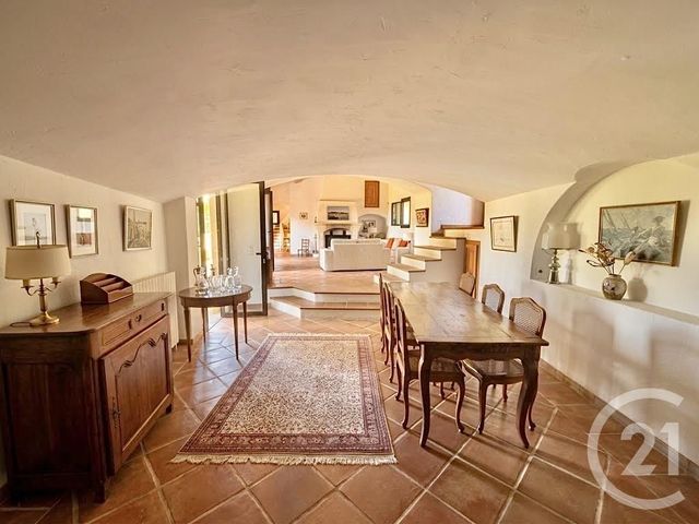 maison à vendre - 9 pièces - 300.0 m2 - CALLIAN - 83 - PROVENCE-ALPES-COTE-D-AZUR - Century 21 Icaza Immobilier