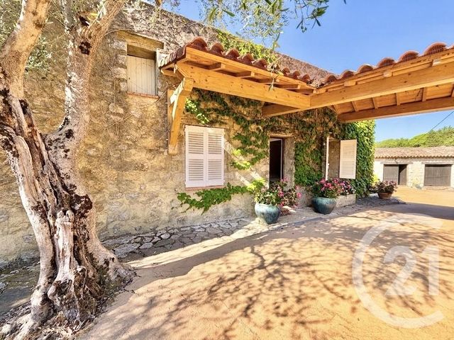 maison à vendre - 9 pièces - 300.0 m2 - CALLIAN - 83 - PROVENCE-ALPES-COTE-D-AZUR - Century 21 Icaza Immobilier