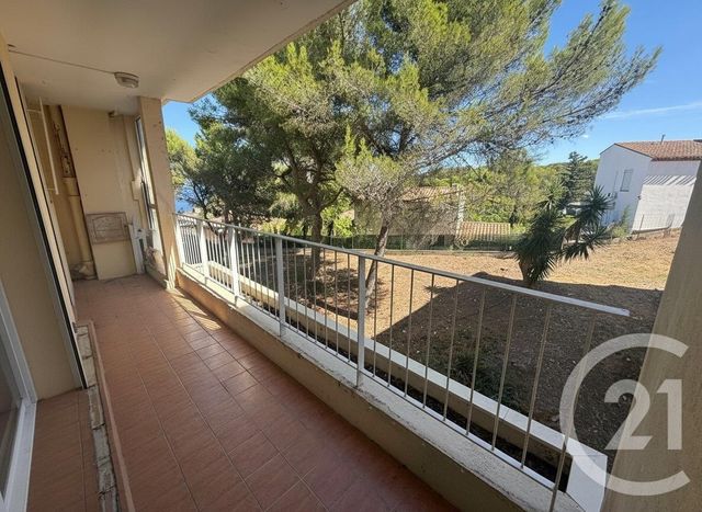 Appartement à louer - 3 pièces - 62.36 m2 - MARTIGUES - 13 - PROVENCE-ALPES-COTE-D-AZUR - Century 21 Icaza Immobilier