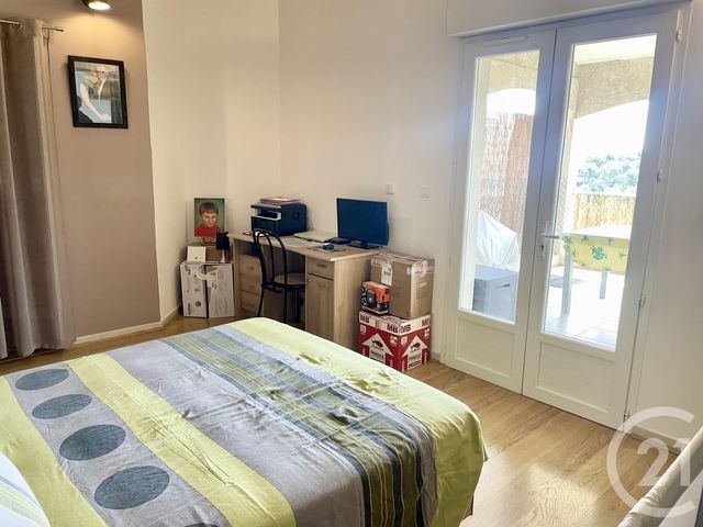 Appartement T4 à louer - 5 pièces - 97.13 m2 - MARTIGUES - 13 - PROVENCE-ALPES-COTE-D-AZUR - Century 21 Icaza Immobilier