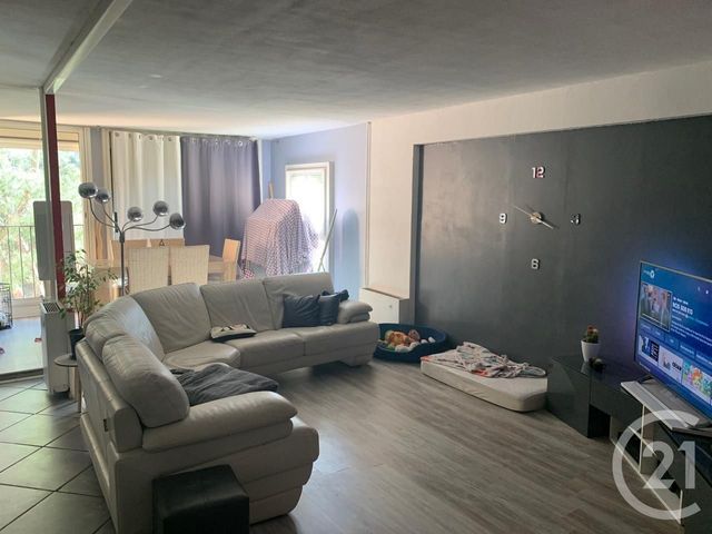 Afficher la photo en grand Appartement T3 à vendre - 3 pièces - 78.92 m2 - MARTIGUES - 13 - PROVENCE-ALPES-COTE-D-AZUR - Century 21 Icaza Immobilier