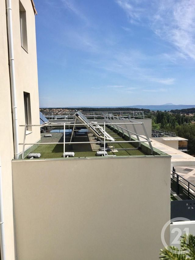 Appartement T4 à vendre - 4 pièces - 79.55 m2 - MARTIGUES - 13 - PROVENCE-ALPES-COTE-D-AZUR - Century 21 Icaza Immobilier Appartement T4 à vendre - 4 pièces - 79.55 m2 - MARTIGUES - 13 - PROVENCE-ALPES-COTE-D-AZUR - Century 21 Icaza Immobilier