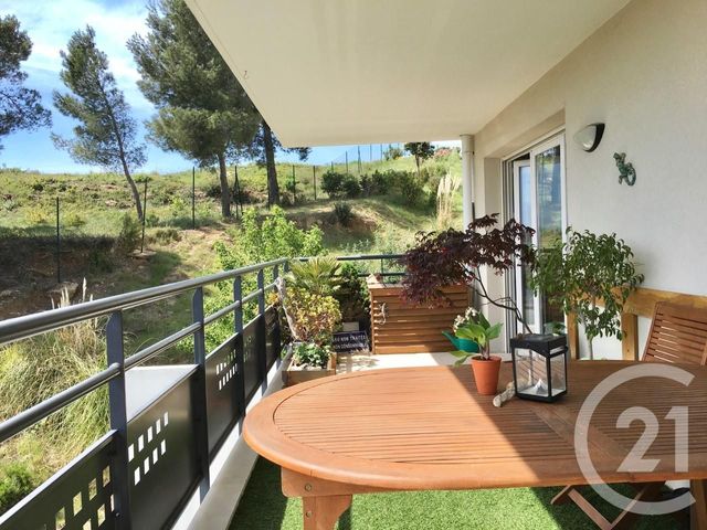 Appartement T4 à vendre - 4 pièces - 79.55 m2 - MARTIGUES - 13 - PROVENCE-ALPES-COTE-D-AZUR - Century 21 Icaza Immobilier Appartement T4 à vendre - 4 pièces - 79.55 m2 - MARTIGUES - 13 - PROVENCE-ALPES-COTE-D-AZUR - Century 21 Icaza Immobilier