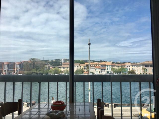 Appartement T3 à vendre - 3 pièces - 61.64 m2 - MARTIGUES - 13 - PROVENCE-ALPES-COTE-D-AZUR - Century 21 Icaza Immobilier Appartement T3 à vendre - 3 pièces - 61.64 m2 - MARTIGUES - 13 - PROVENCE-ALPES-COTE-D-AZUR - Century 21 Icaza Immobilier