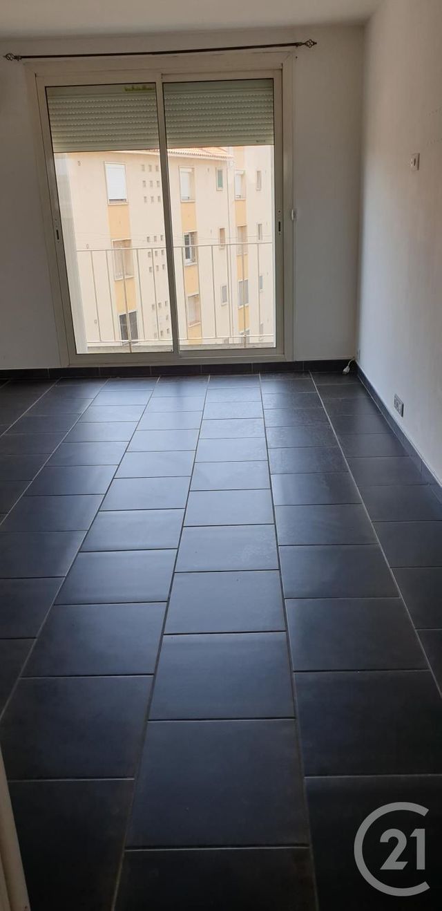 appartement à louer - 3 pièces - 62.0 m2 - MARTIGUES - 13 - PROVENCE-ALPES-COTE-D-AZUR - Century 21 Icaza Immobilier appartement à louer - 3 pièces - 62.0 m2 - MARTIGUES - 13 - PROVENCE-ALPES-COTE-D-AZUR - Century 21 Icaza Immobilier