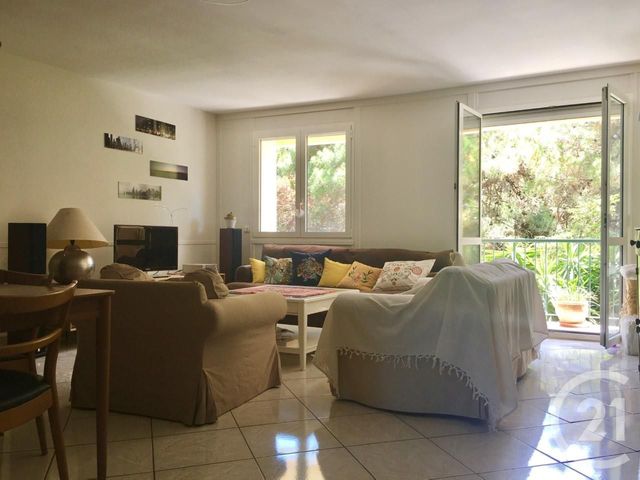 Afficher la photo en grand Appartement T5 à vendre - 5 pièces - 117.62 m2 - MARTIGUES - 13 - PROVENCE-ALPES-COTE-D-AZUR - Century 21 Icaza Immobilier