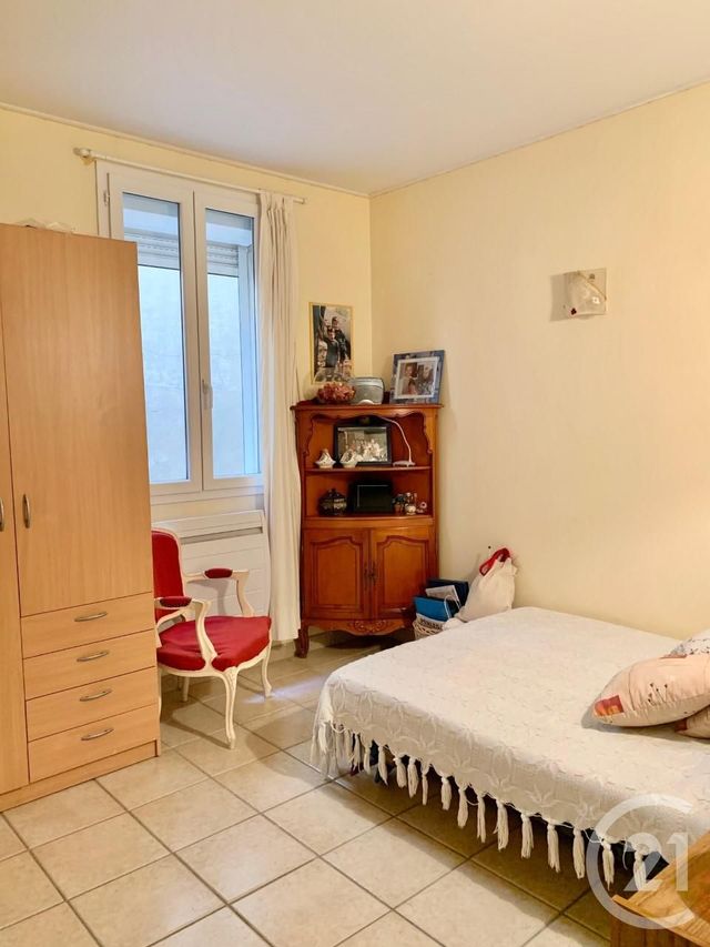 Afficher la photo en grand Appartement T4 à vendre - 4 pièces - 88.0 m2 - MARTIGUES - 13 - PROVENCE-ALPES-COTE-D-AZUR - Century 21 Icaza Immobilier