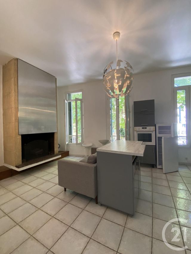 Appartement T2 à louer - 2 pièces - 49.04 m2 - MARTIGUES - 13 - PROVENCE-ALPES-COTE-D-AZUR - Century 21 Icaza Immobilier