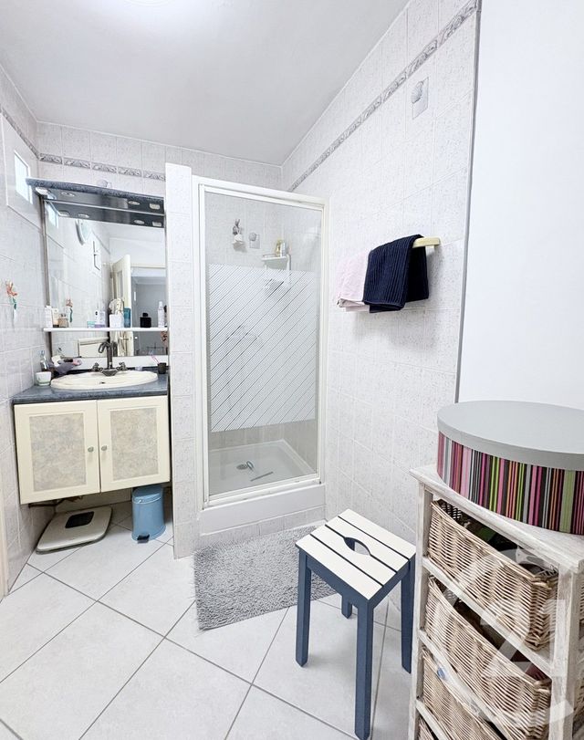 Afficher la photo en grand maison à vendre - 4 pièces - 85.3 m2 - MARTIGUES - 13 - PROVENCE-ALPES-COTE-D-AZUR - Century 21 Icaza Immobilier